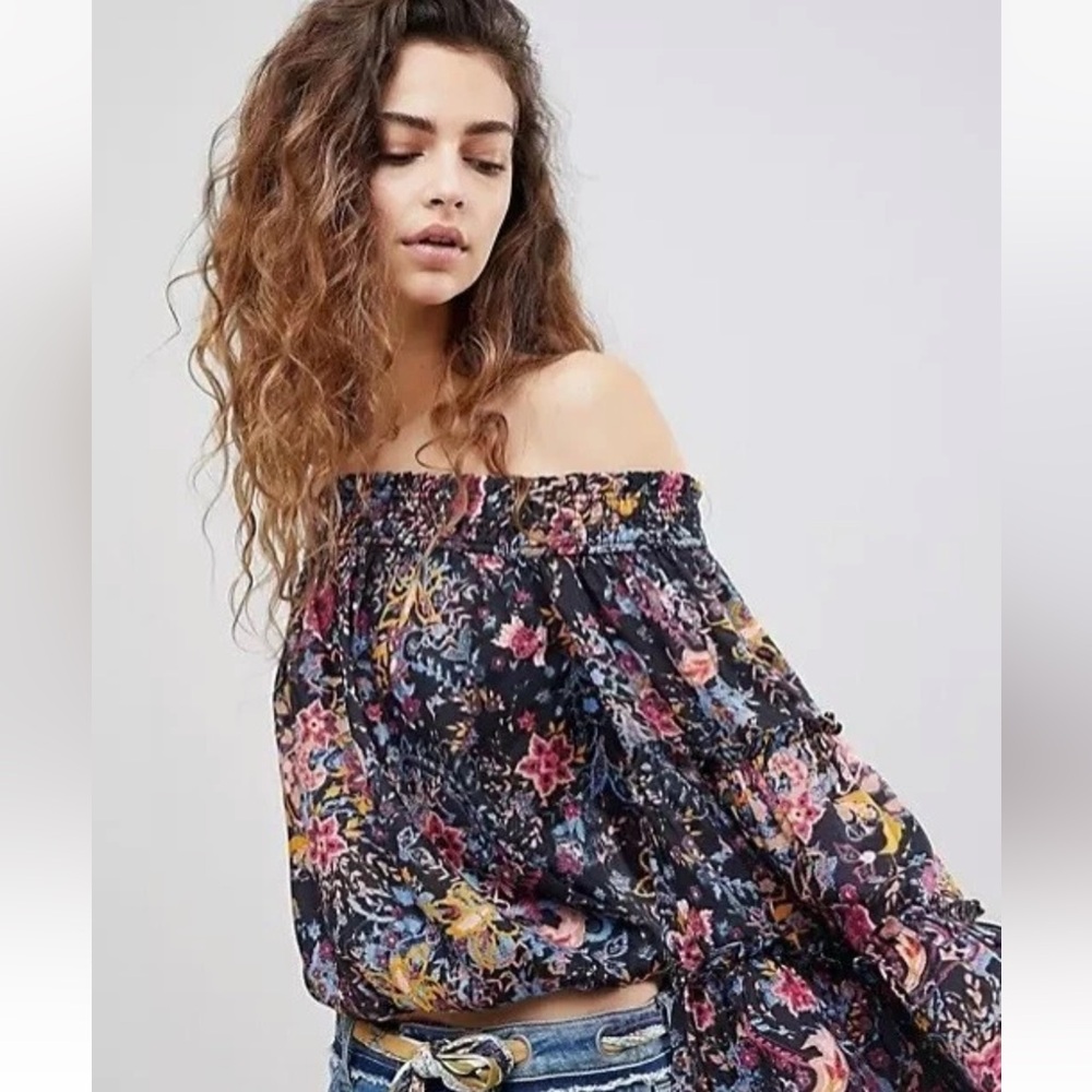 Free People Free Spirit Off The Shoulder Top Women’s Large